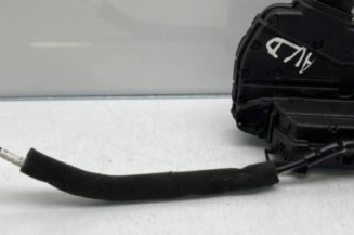Serrure avant droit RENAULT CLIO 4