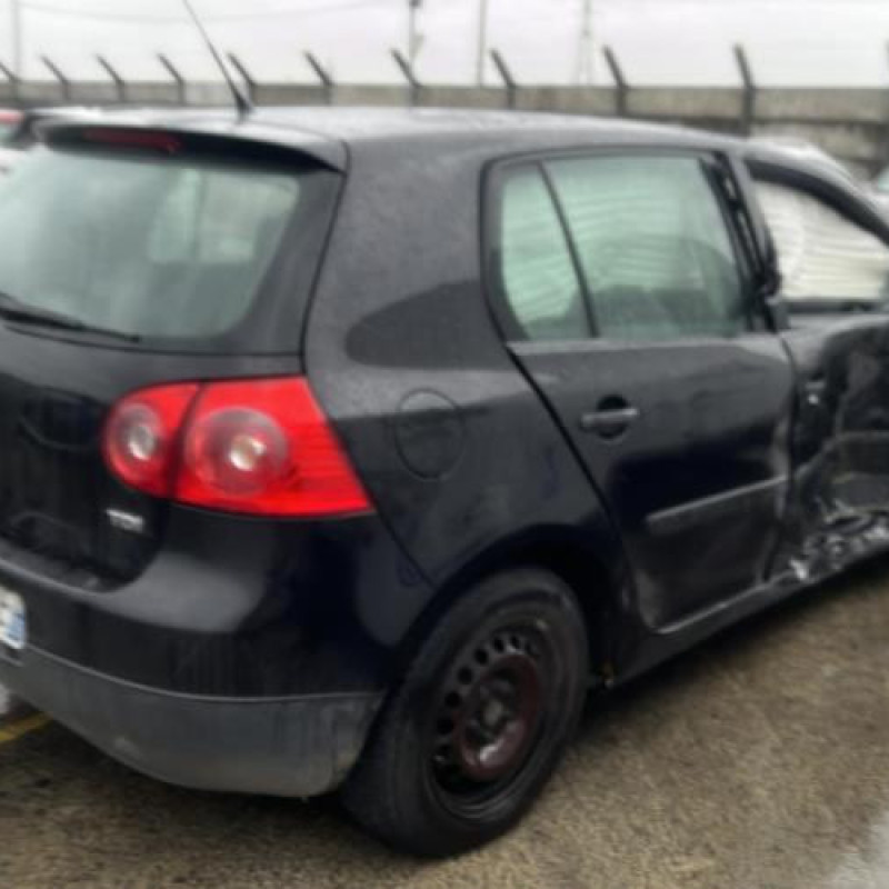 Feu arriere principal gauche (feux) VOLKSWAGEN GOLF 5 Photo n°10