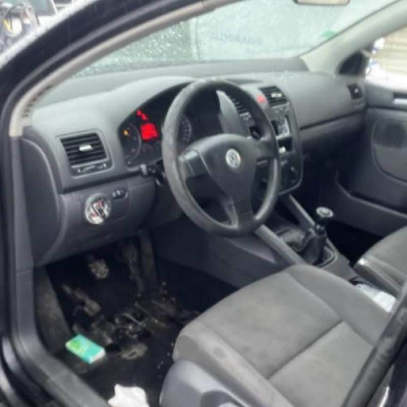 Feu arriere principal gauche (feux) VOLKSWAGEN GOLF 5 Photo n°11