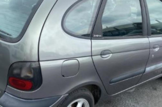 Serrure arriere droit RENAULT SCENIC 1