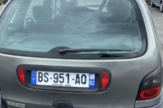 Serrure arriere droit RENAULT SCENIC 1