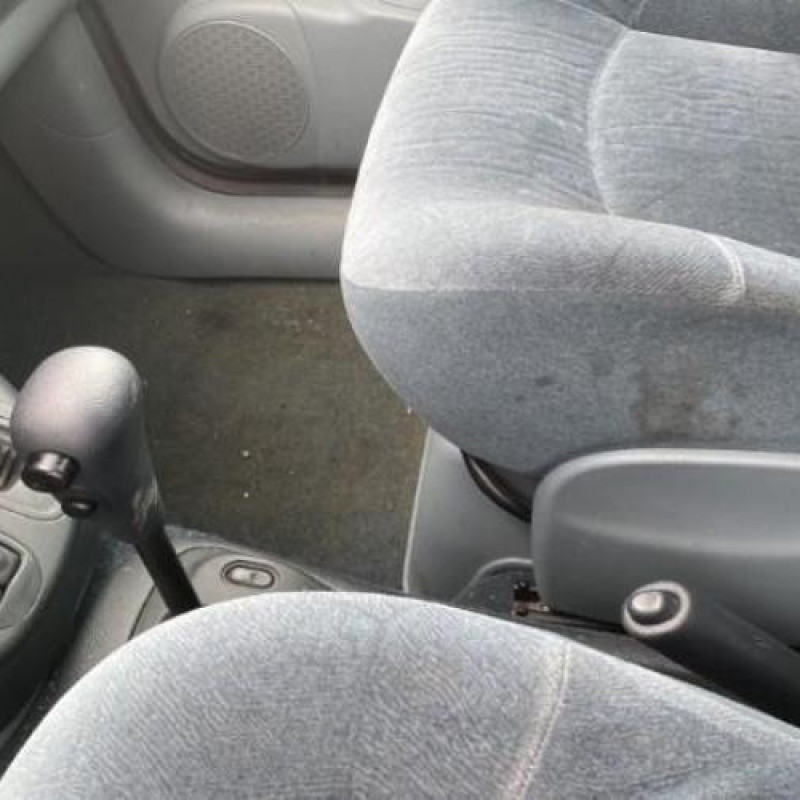 Serrure arriere droit RENAULT SCENIC 1 Photo n°15