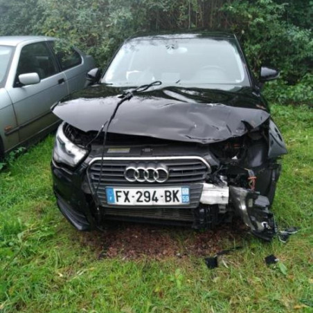 Ceinture arriere gauche AUDI A1 1 Photo n°1