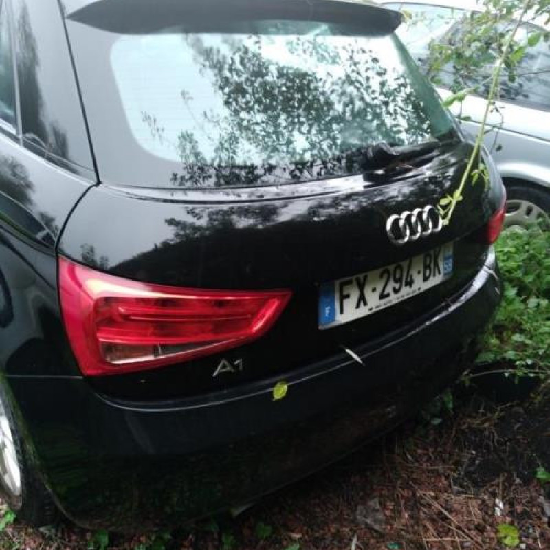 Ceinture arriere gauche AUDI A1 1 Photo n°4