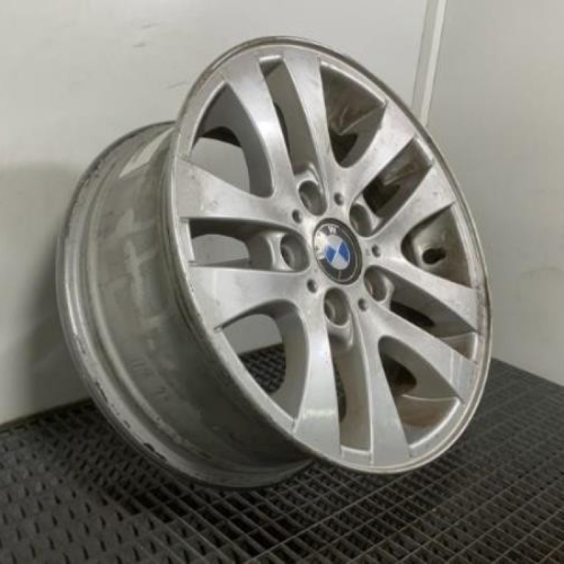 Jante BMW SERIE 3 E90 Photo n°3