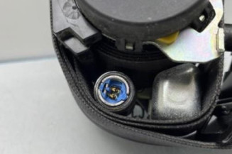 Pretensionneur de ceinture avant gauche RENAULT CLIO 4