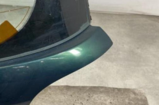 Malle/Hayon arriere TOYOTA YARIS 1