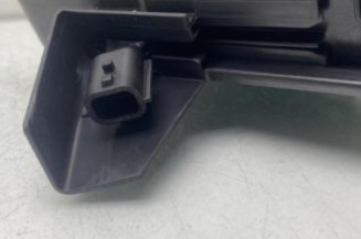 Serrure avant droit DACIA DUSTER 2