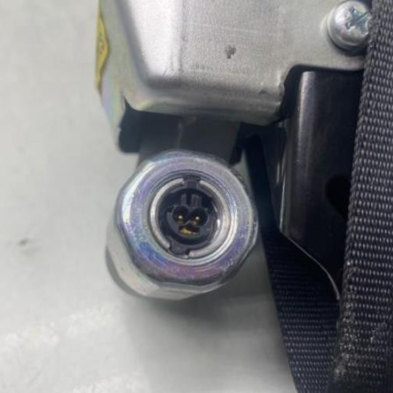 Pretensionneur de ceinture avant droit KIA RIO 3 Photo n°4