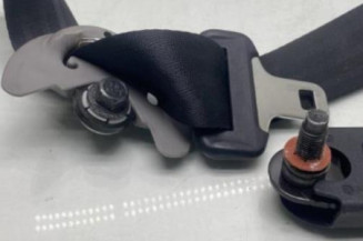 Pretensionneur de ceinture avant gauche KIA RIO 3 Photo n°1