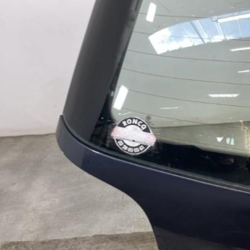 Malle/Hayon arriere VOLKSWAGEN POLO 4 Photo n°5
