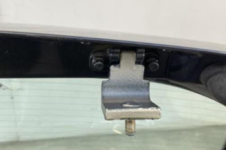 Malle/Hayon arriere VOLKSWAGEN POLO 4