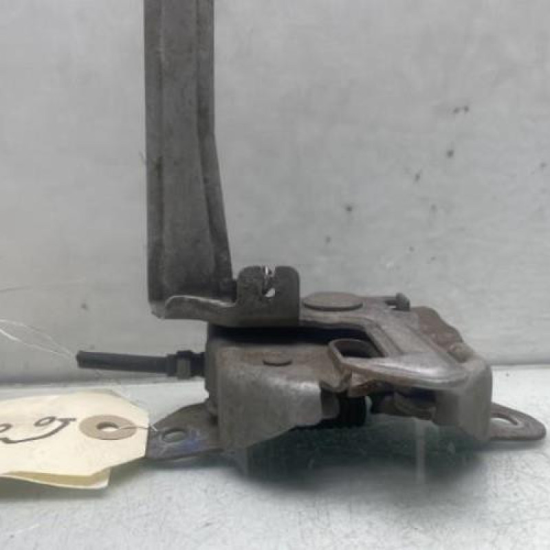 Fermeture de capot SUZUKI SWIFT 3 Photo n°1