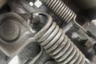 Fermeture de capot SUZUKI SWIFT 3
