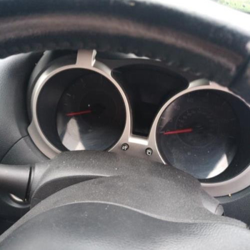 Trappe d'essence NISSAN JUKE 1 Photo n°13