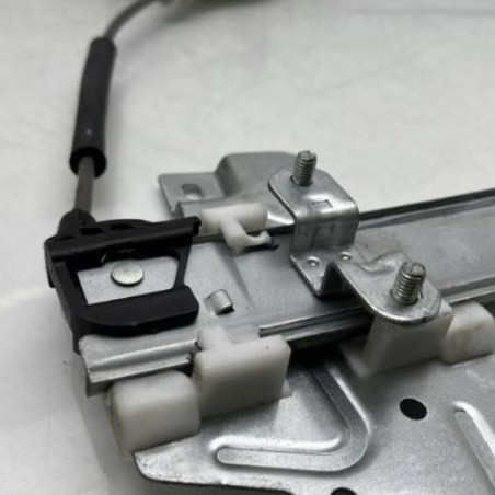 Leve vitre electrique avant gauche KIA RIO 3