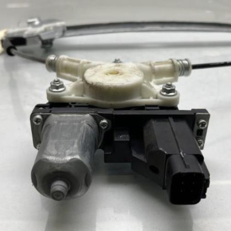 Leve vitre electrique avant gauche KIA RIO 3 Photo n°9