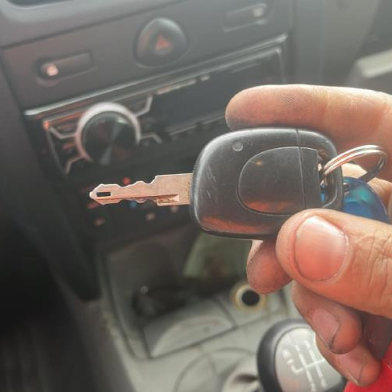 Boite de vitesses RENAULT CLIO 2 Photo n°8