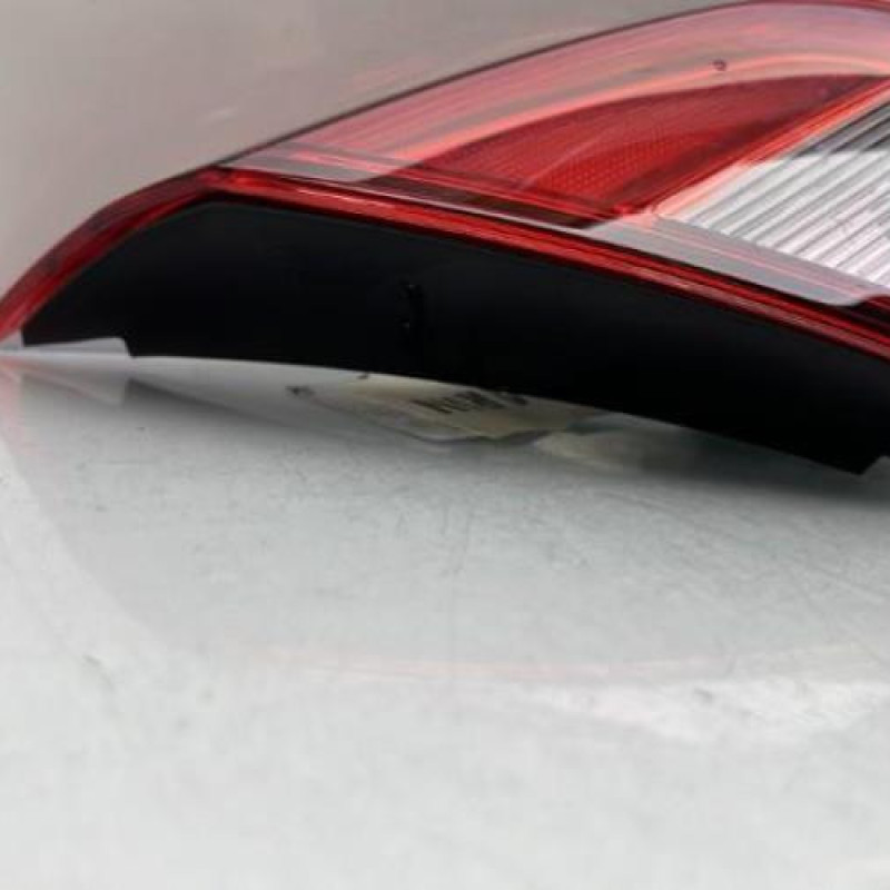 Feu arriere secondaire gauche (feux) OPEL CORSA E Photo n°5
