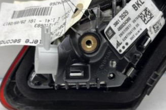 Feu arriere secondaire gauche (feux) OPEL CORSA E
