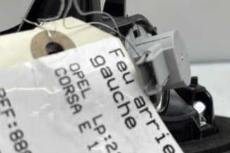 Feu arriere secondaire gauche (feux) OPEL CORSA E
