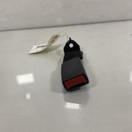 Attache ceinture arriere droit RENAULT TWINGO 2