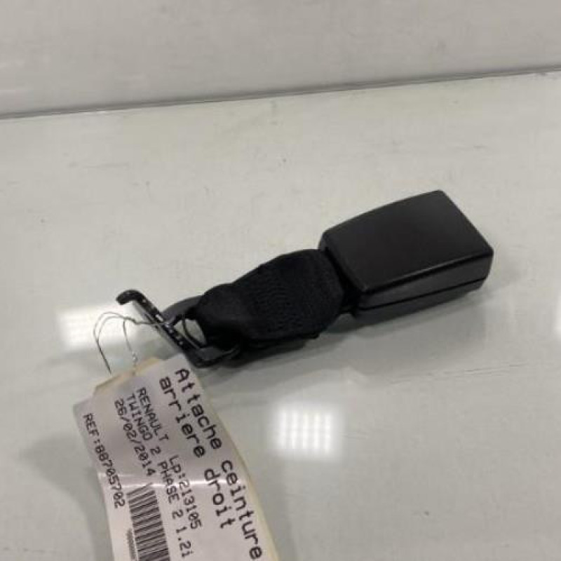 Attache ceinture arriere droit RENAULT TWINGO 2 Photo n°3