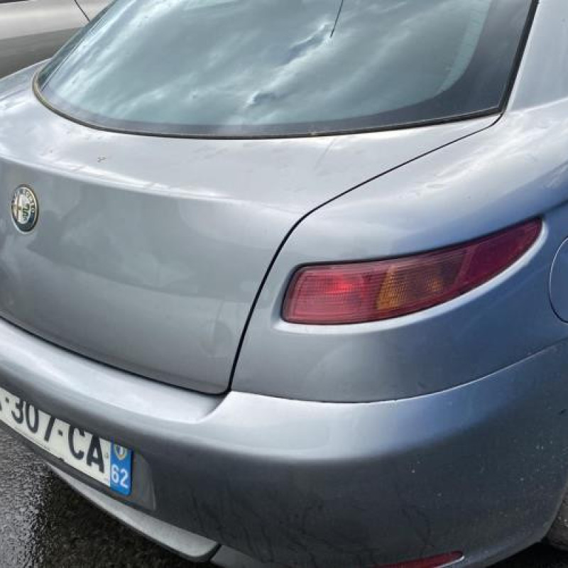 Bouton de warning ALFA ROMEO GT Photo n°12