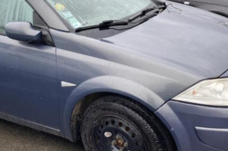 Aile avant droit RENAULT MEGANE 2