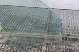 Vitre avant droit AUDI A1 1