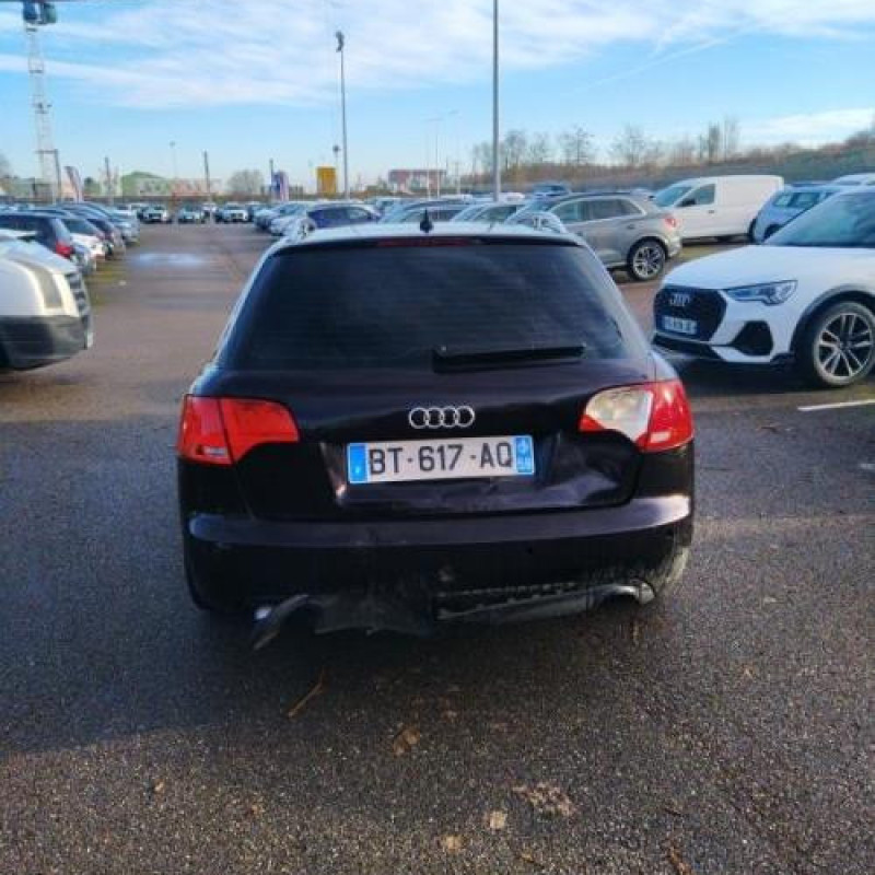 Porte avant gauche AUDI A4 2 Photo n°10