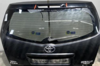 Malle/Hayon arriere TOYOTA COROLLA VERSO 2 Photo n°1
