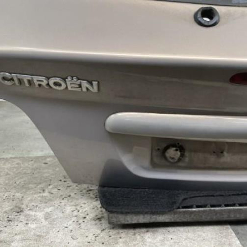 Malle/Hayon arriere CITROEN XSARA Photo n°8