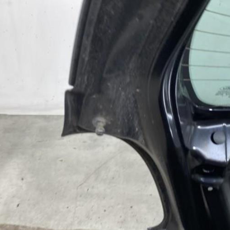 Malle/Hayon arriere FORD KA 2 Photo n°11