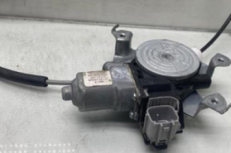 Leve vitre electrique avant droit NISSAN JUKE 1