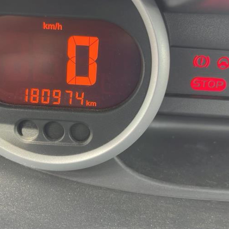 Calculateur RENAULT TWINGO 2 Photo n°14