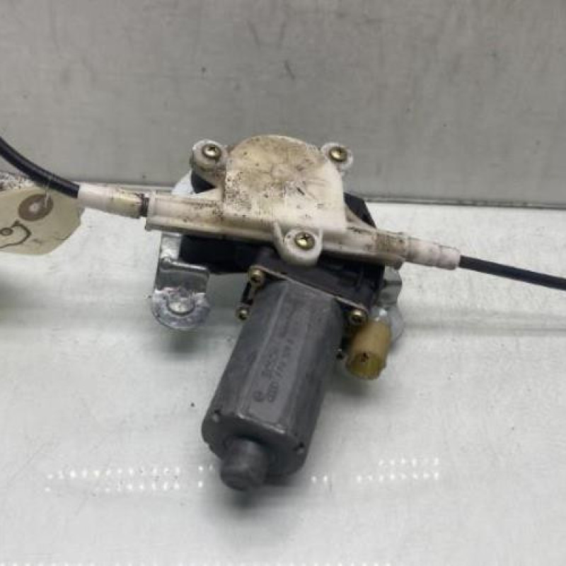 Leve vitre electrique avant droit RENAULT MEGANE 1 Photo n°2
