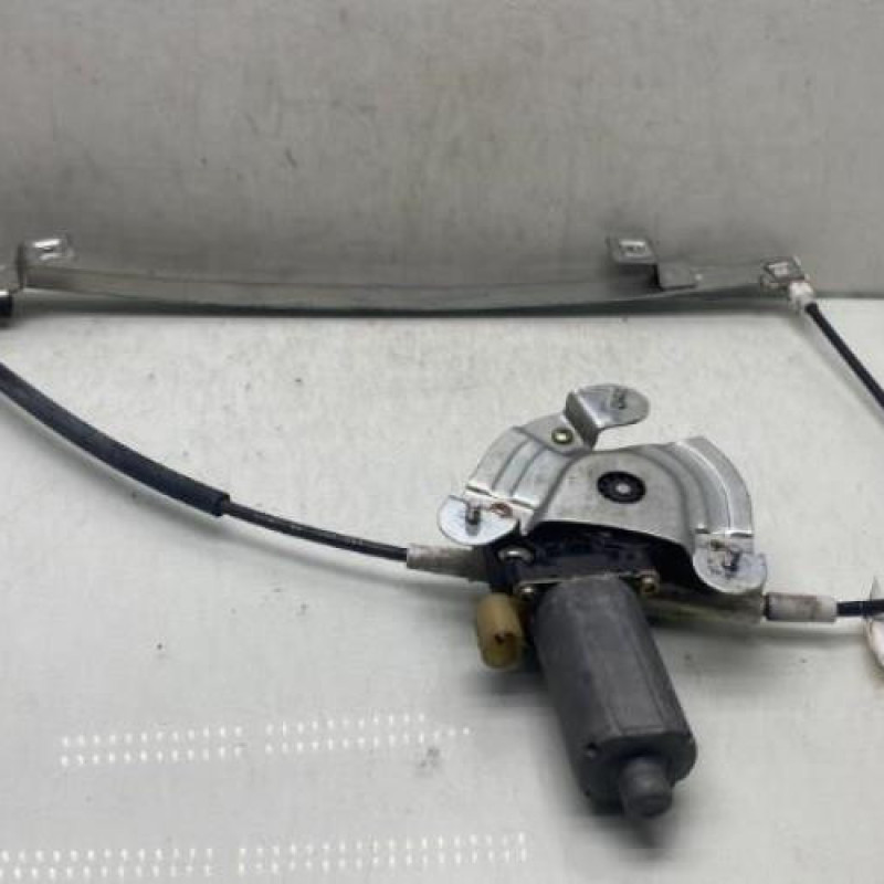 Leve vitre electrique avant droit RENAULT MEGANE 1 Photo n°7