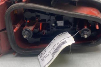 Feu arriere principal droit (feux) PEUGEOT 106