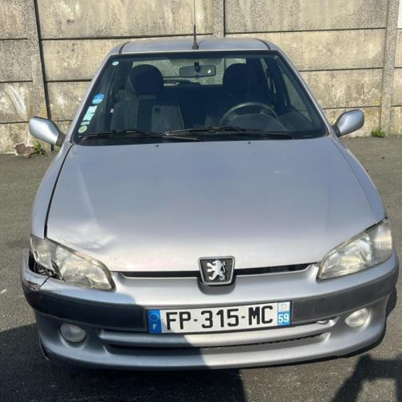 Feu arriere principal droit (feux) PEUGEOT 106 Photo n°4