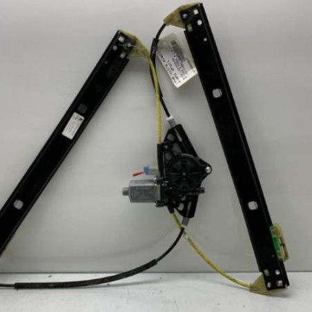 Leve vitre electrique avant droit SKODA OCTAVIA 3 Photo n°1