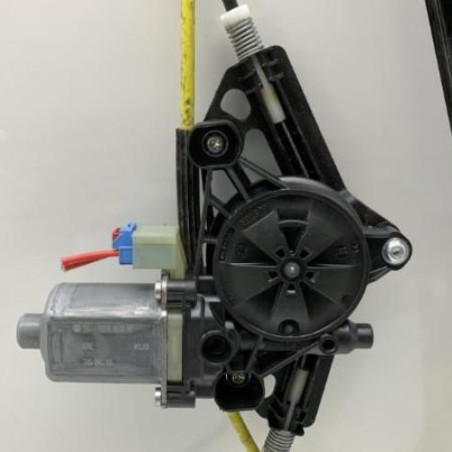 Leve vitre electrique avant droit SKODA OCTAVIA 3