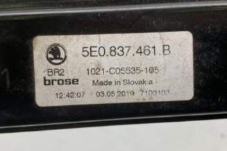 Leve vitre electrique avant gauche SKODA OCTAVIA 3