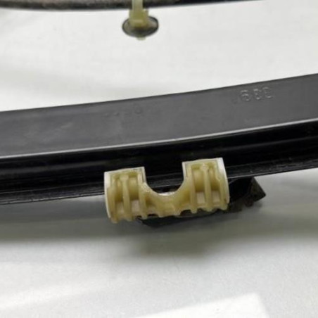 Leve vitre electrique avant droit VOLKSWAGEN POLO 5