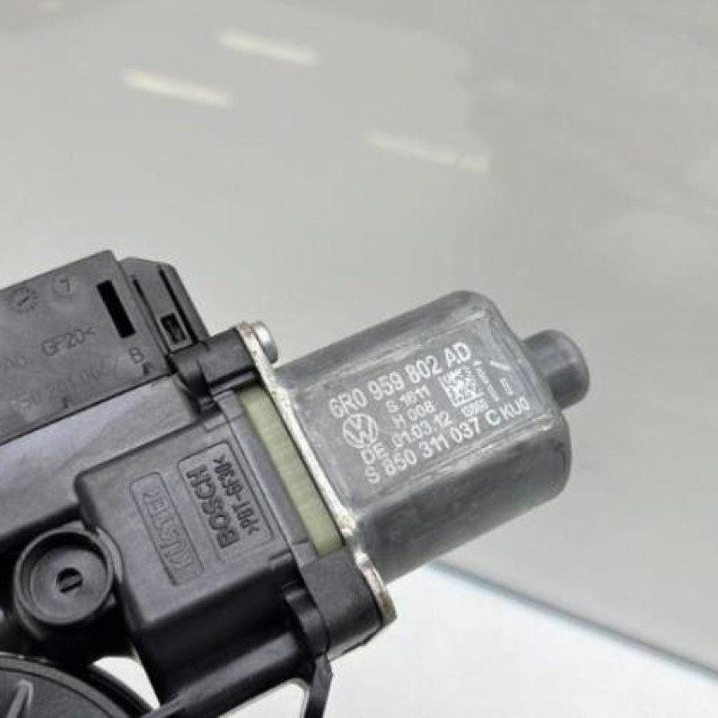 Leve vitre electrique avant droit VOLKSWAGEN POLO 5 Photo n°11