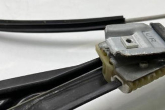 Leve vitre electrique avant droit VOLKSWAGEN POLO 5