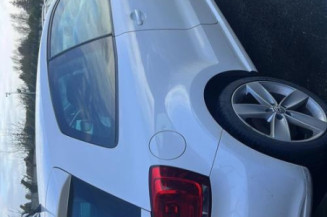 Leve vitre electrique avant droit VOLKSWAGEN POLO 5