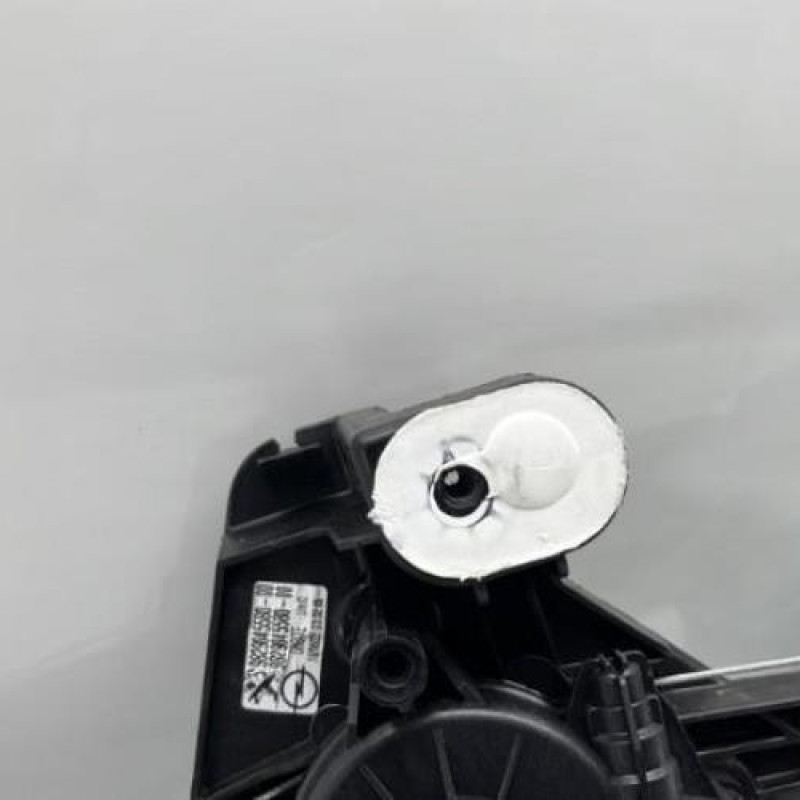 Leve vitre electrique arriere droit PEUGEOT 208 2 Photo n°3