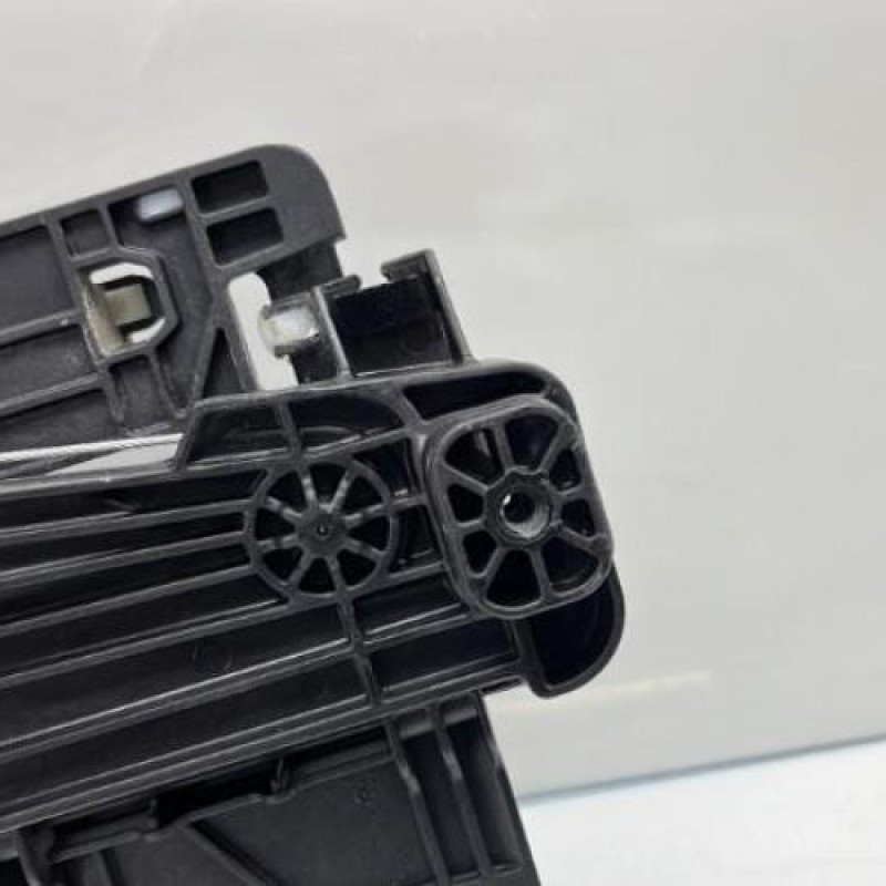 Leve vitre electrique arriere droit PEUGEOT 208 2 Photo n°4