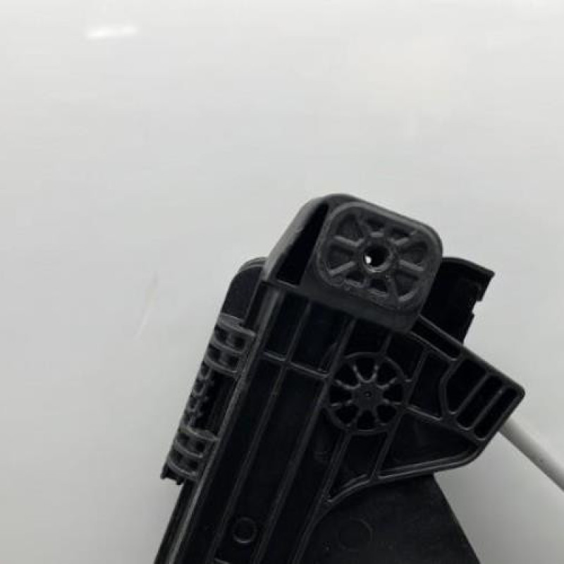 Leve vitre electrique avant droit PEUGEOT 208 2 Photo n°4